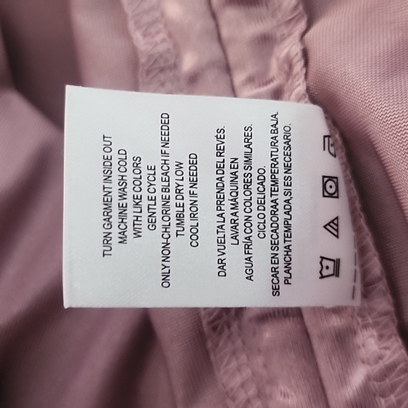 Madden NYC Satin Ruched Emma Top Balloon Sleeves - Picture 5 of 11